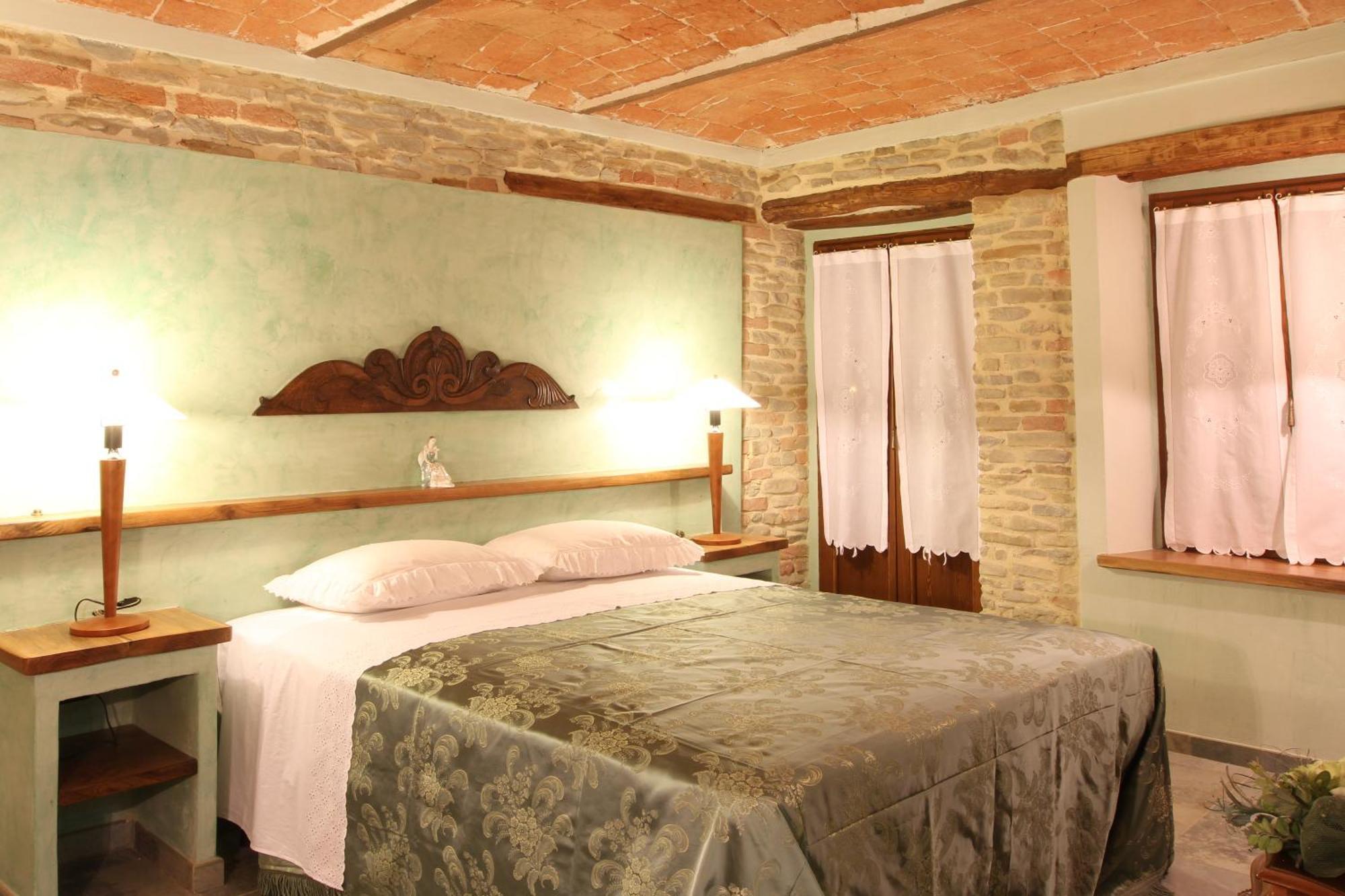 Agriturismo ErcolAna Neviglie Camera foto