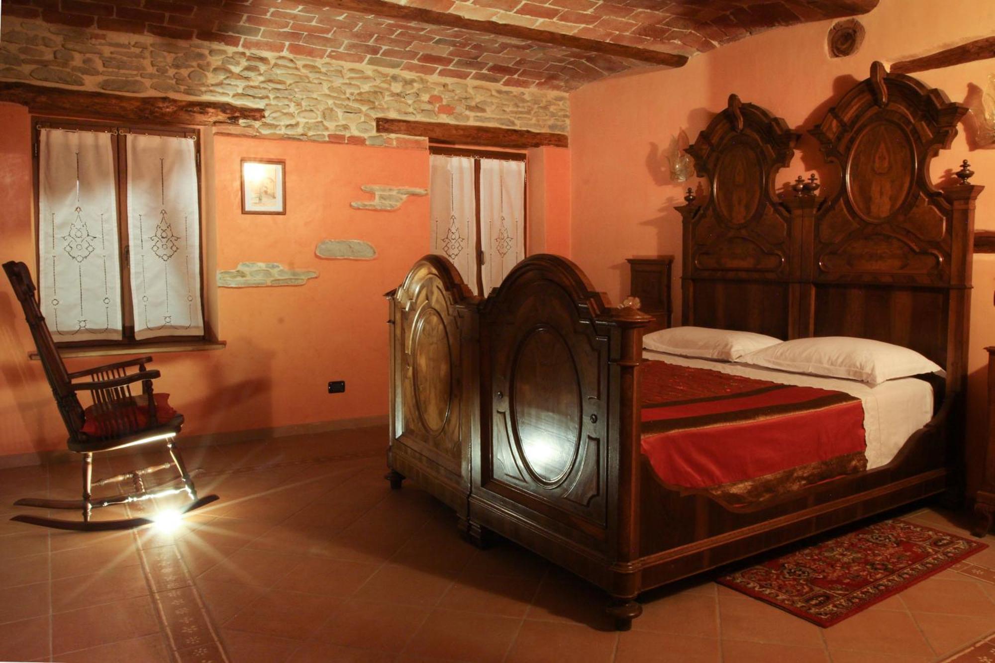 Agriturismo ErcolAna Neviglie Camera foto